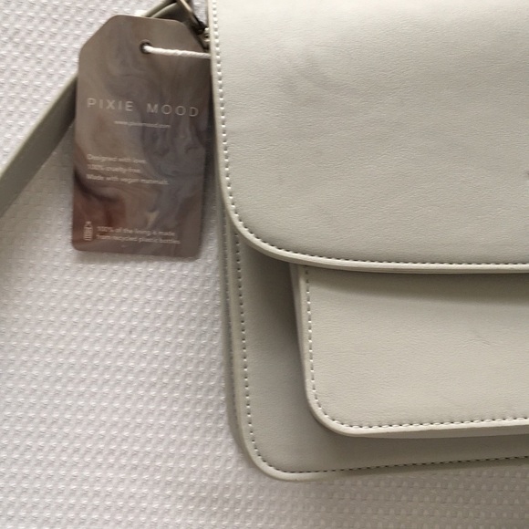 Pixie Mood Zoe Vegan Leather Crossbody Bag - Picture 10 of 17